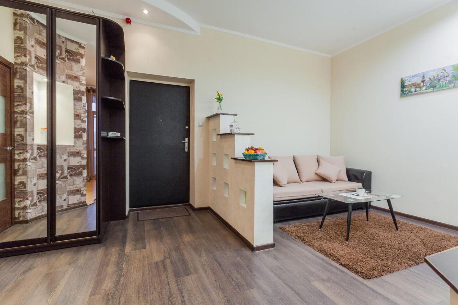 Navit Apartments With Breakfast,Near The Railway Station, The City Center, The Park เคียฟ ภายนอก รูปภาพ